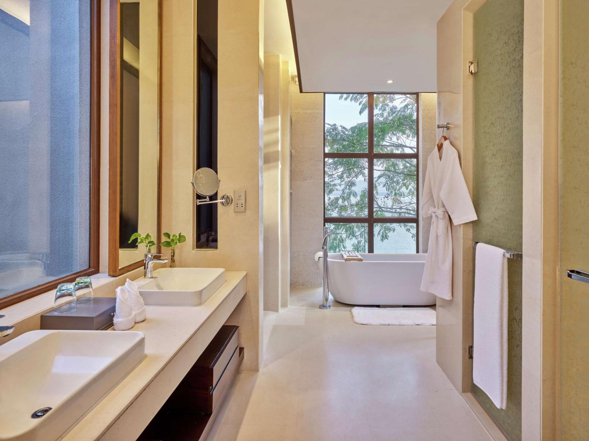 Lushan West Sea Resort, Curio Collection By Hilton Jiujiang  Εξωτερικό φωτογραφία